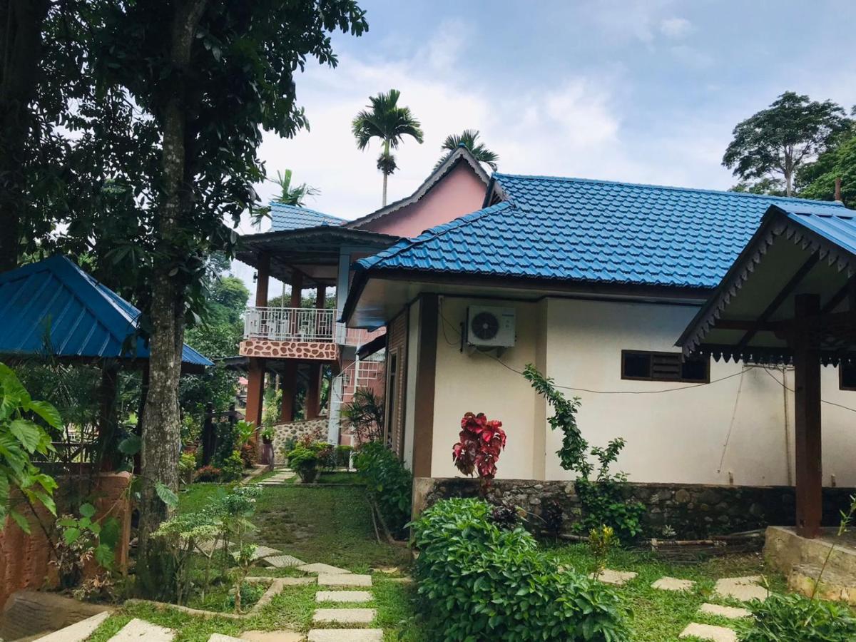 Thomas' Retreat Bukit Lawang 호텔 외부 사진