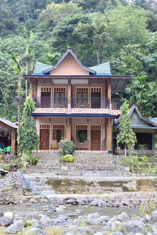 Thomas' Retreat Bukit Lawang 호텔 외부 사진